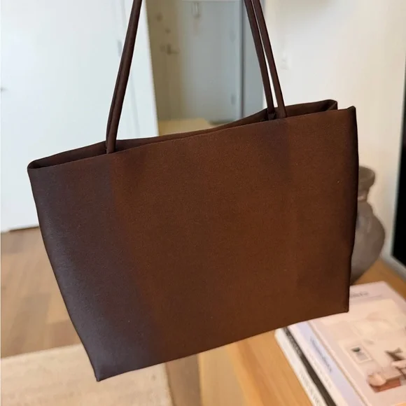 The Row Cecily Top Handle BRAND NEW RARE - Picture 9 of 11